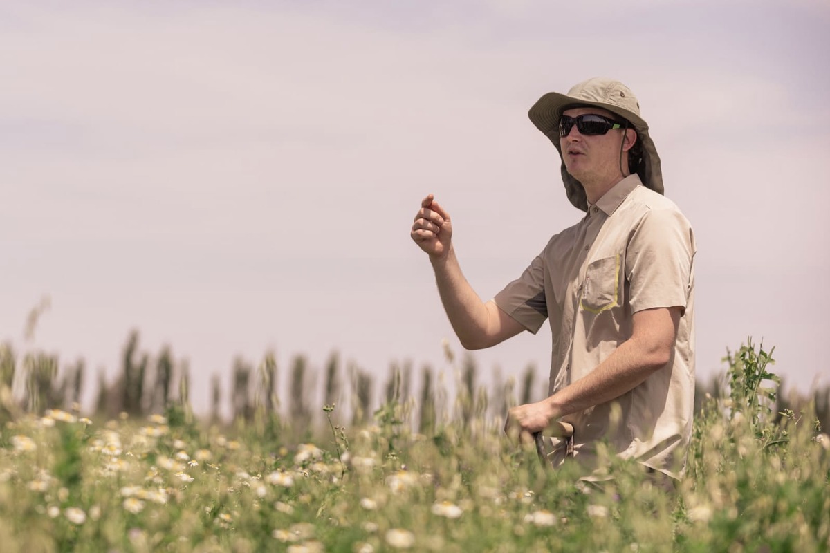 Bruno Vasquetto of El Mate explaining regenerative agriculture.jpg